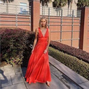 Antonio Melani
Davina V-Neck A-Line Sleeveless Ball Gown